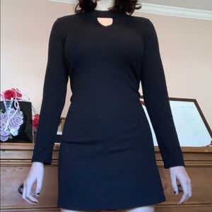 Girls dress, black.